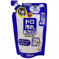 Пятновыводитель LION TOP Precare for mud stains для трудновыводимых пятен носков жидкий 200 гр мягкая упаковка